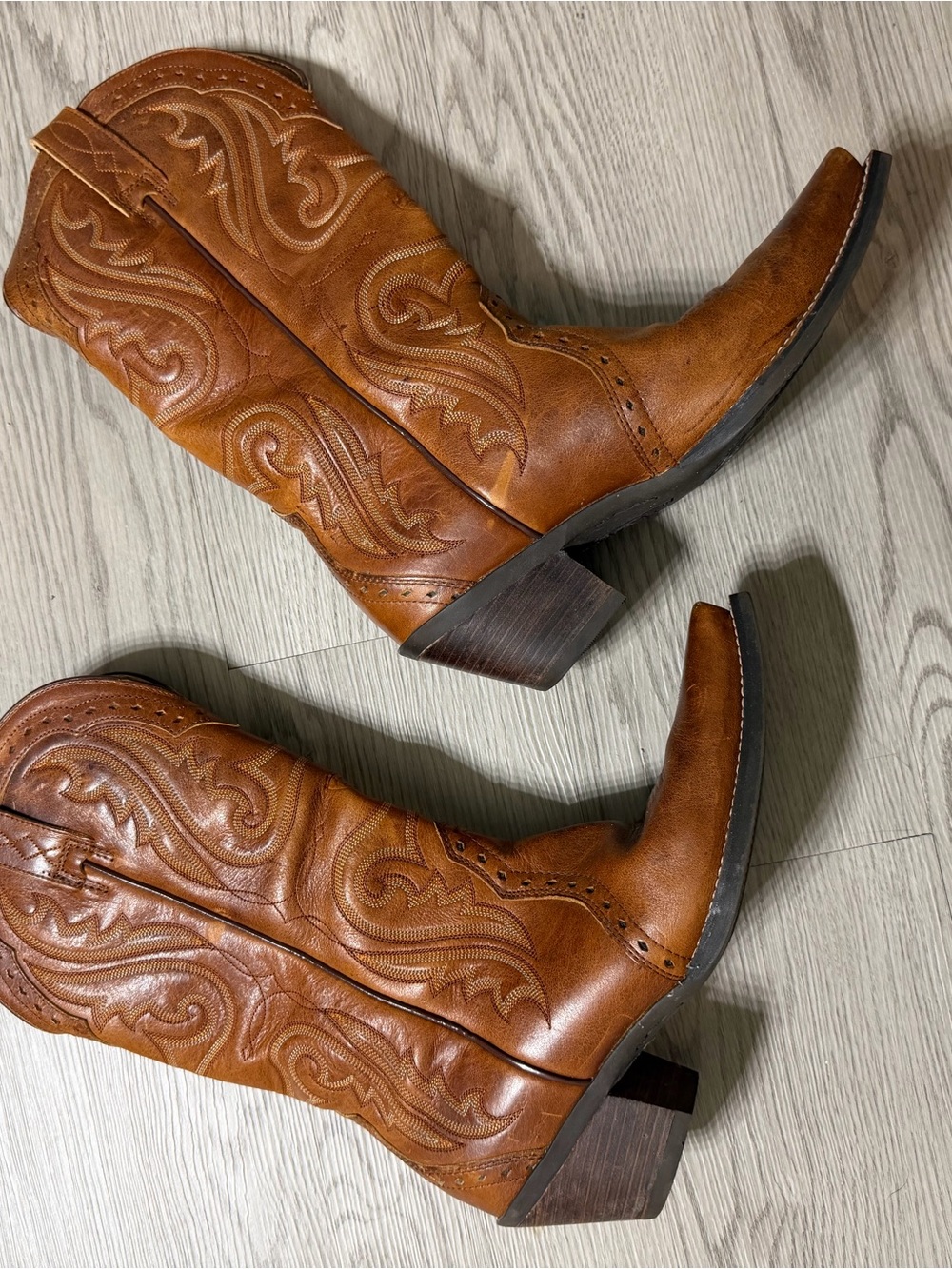 Ariat Cognac Brown Leather Western Heeled Boots